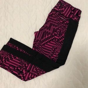 Nike Small Dry Fit Legging